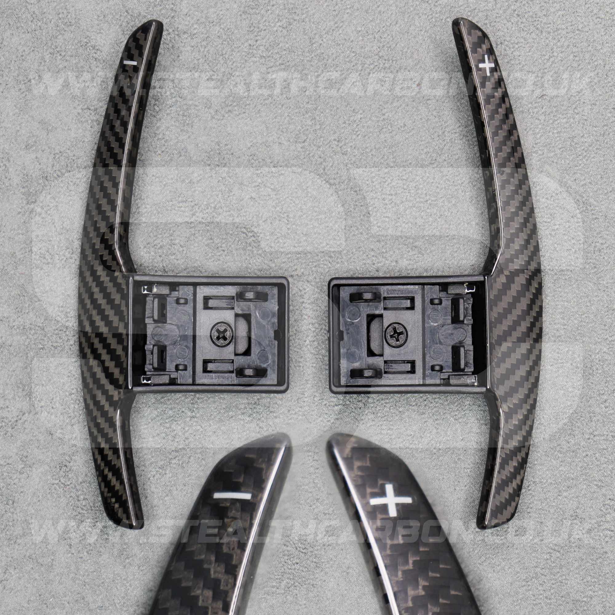 Carbon Fibre / White Gear Paddle Shifters BMW F80 M3 F82 F83 M4 F87 M2 F30